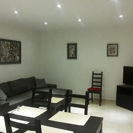 Du Rupione Lägenhet *