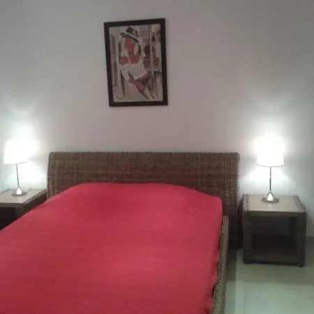 Du Rupione Lägenhet *